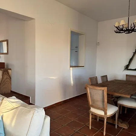 Casa Alboroto Holiday home La Puebla del Rio